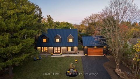 Photo of 5575 South Sunset Drive, Manotick - Kars - Rideau Twp and Area, ON K4M 1J4 (MLS # X12462031)