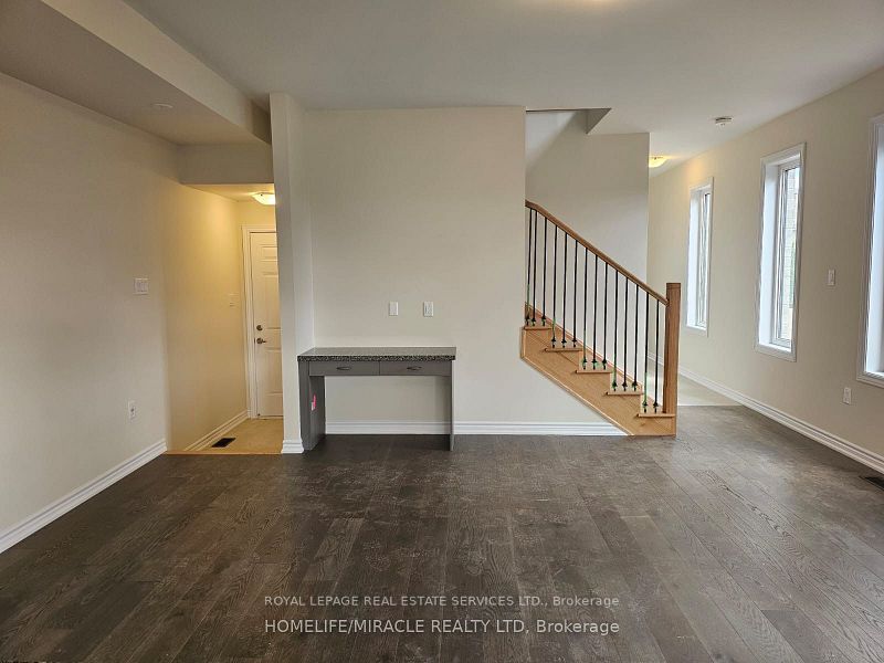 2074 Coppenwood Common