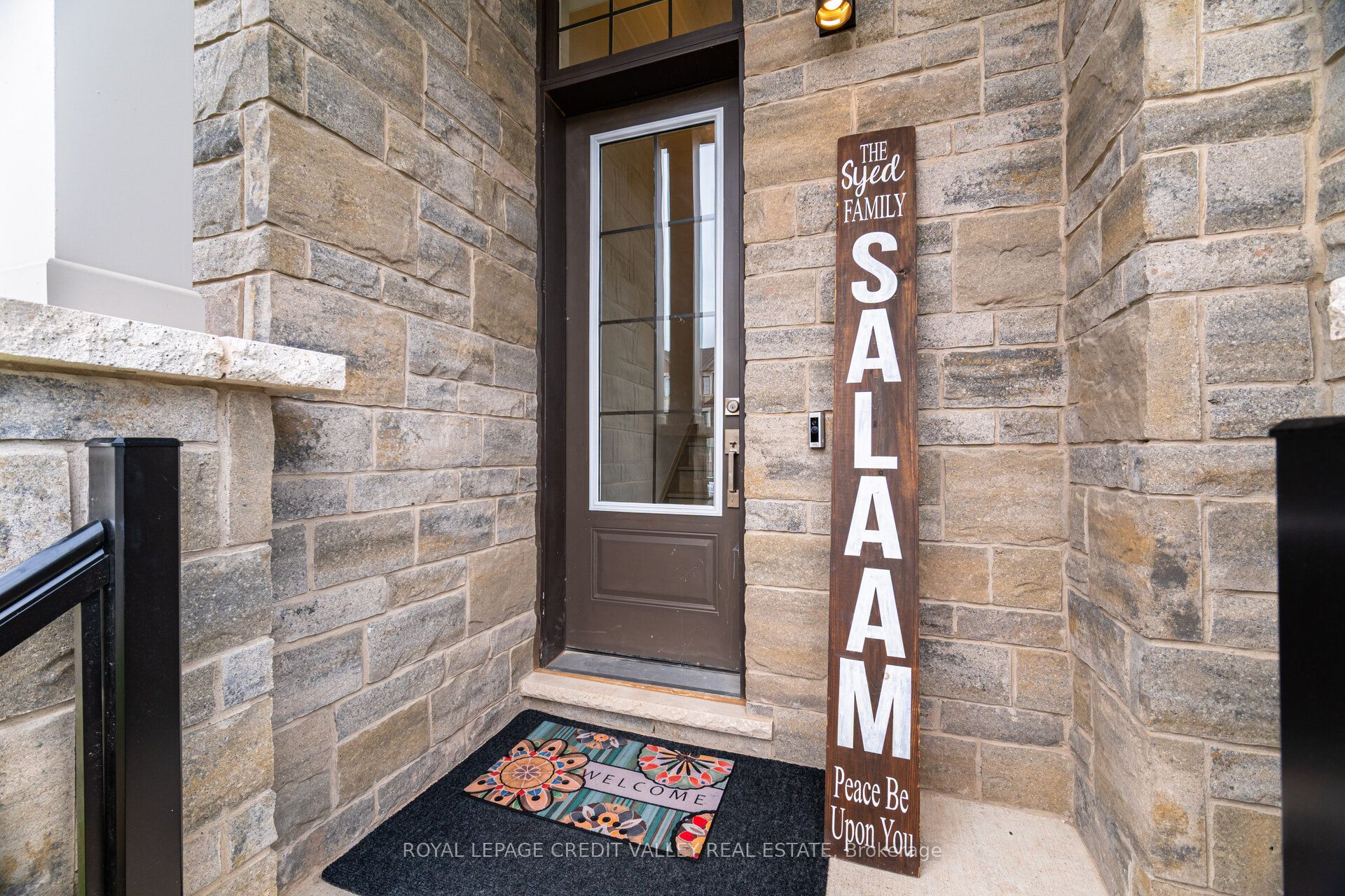 1360 William Halton Parkway W