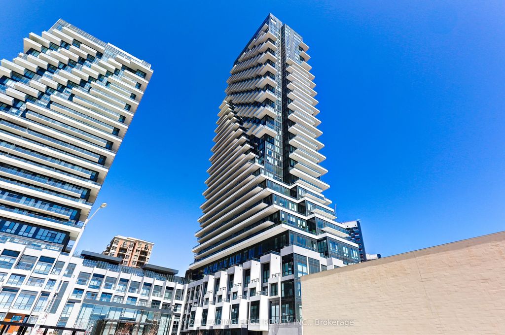 Photo of 30 Inn On The Park Drive #712, Toronto, ON M3C 0P7 (MLS # C12122976)