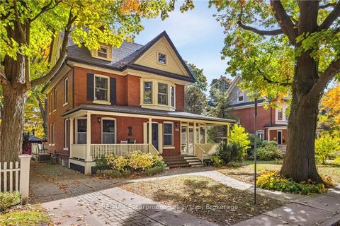 302 William Street Oakville ON L6J 1E4