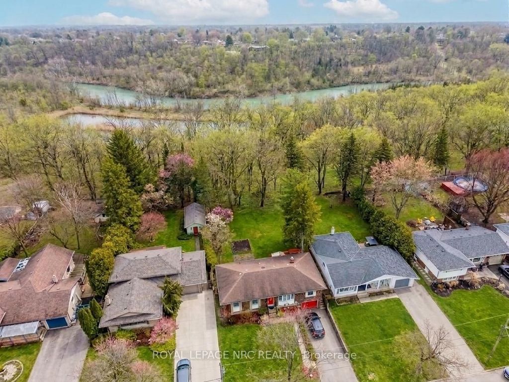 Photo of 16 Rosemore Road, St. Catharines, ON L2S 1A8 (MLS # X13092524)