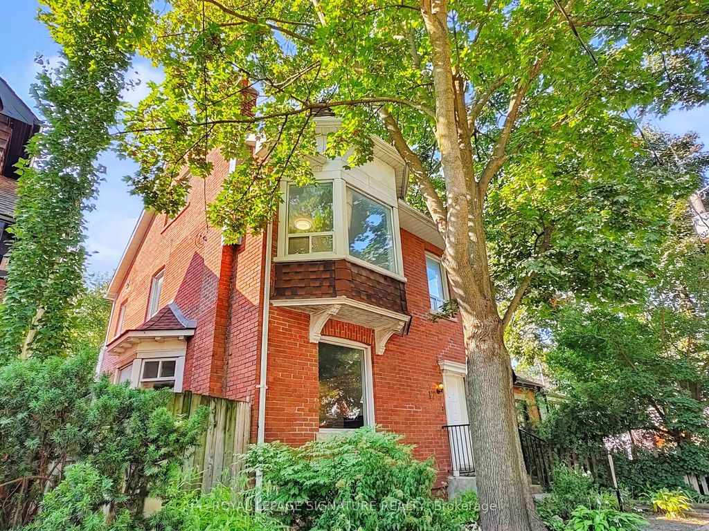 Photo of 17 Austin Avenue, Toronto, ON M4M 1V7 (MLS # E12392719)