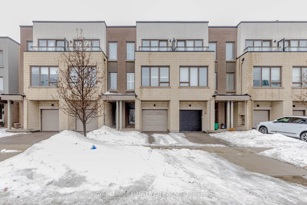 Photo of 191 Sabina Drive, Oakville, ON L6H 7C3 (MLS # W12809360)