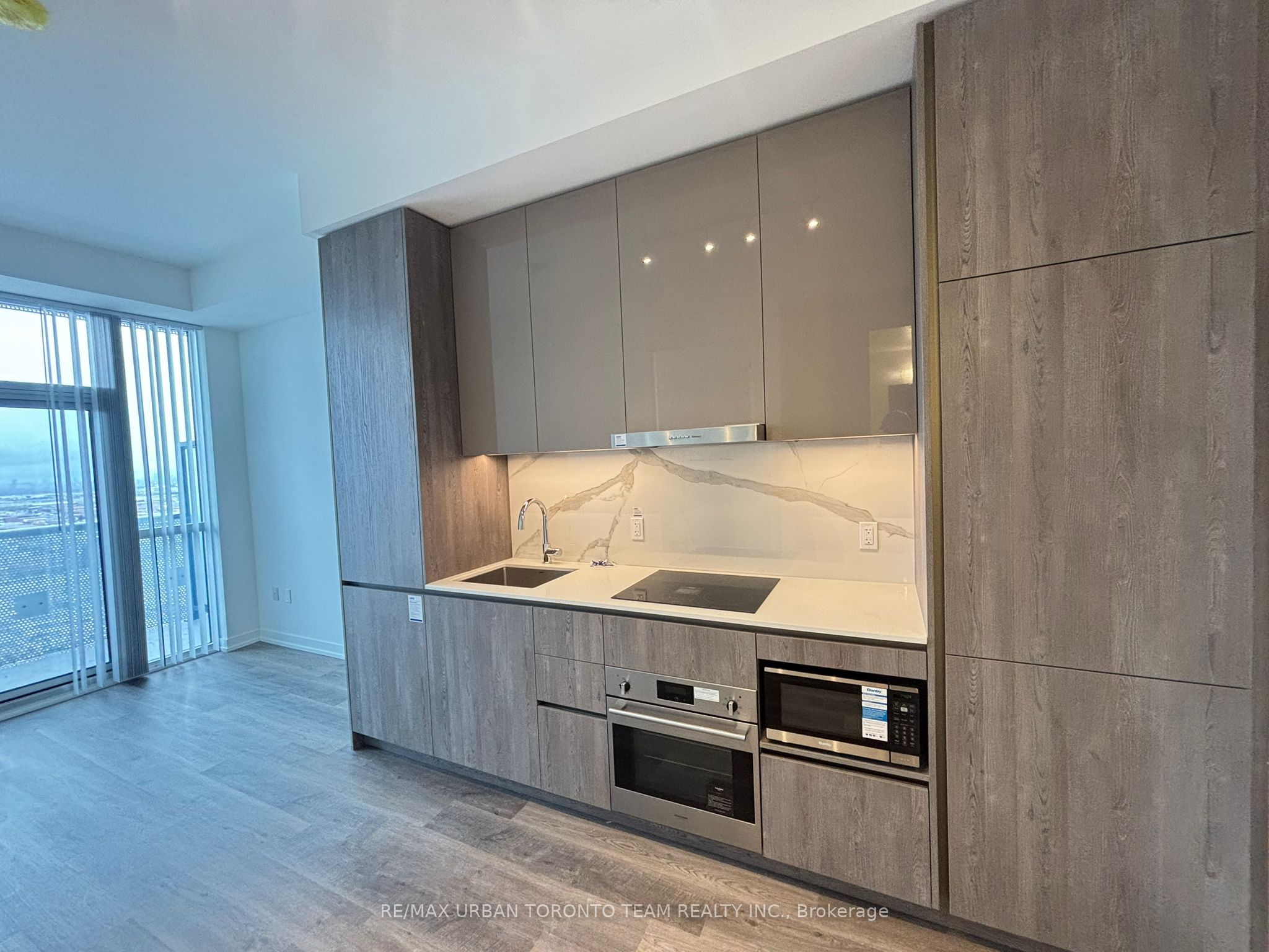 8 Interchange Way 2708