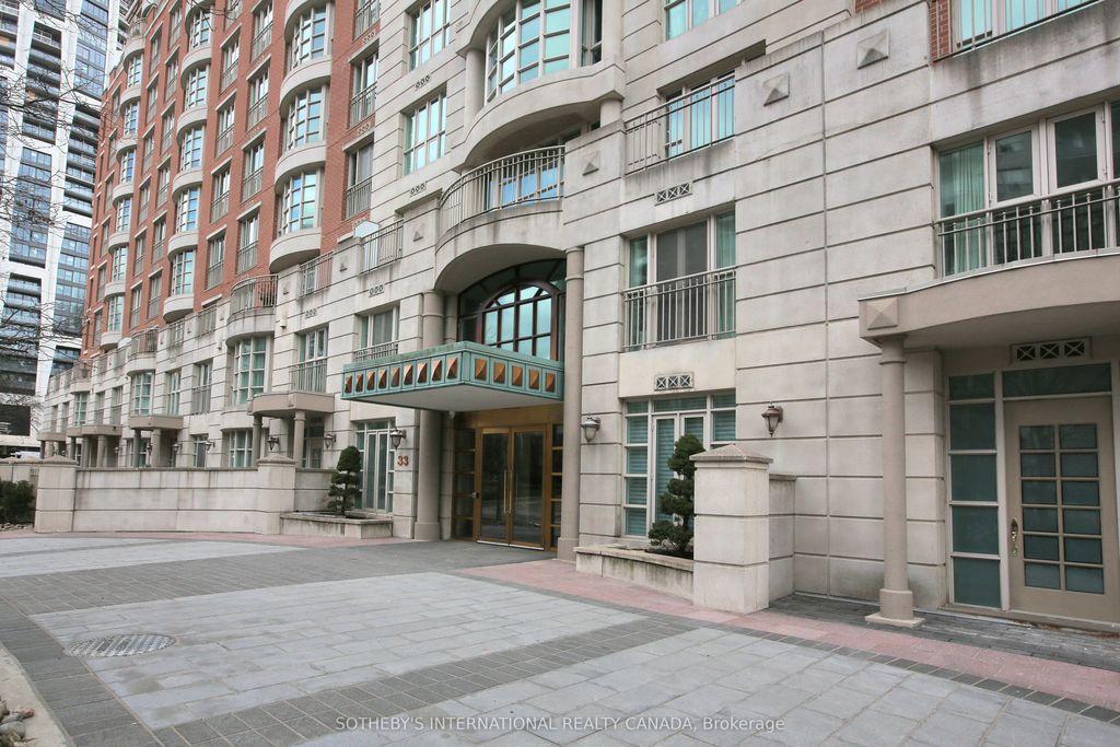 Photo of 33 Delisle Avenue #809, Toronto, ON M4V 3C7 (MLS # C12968266)