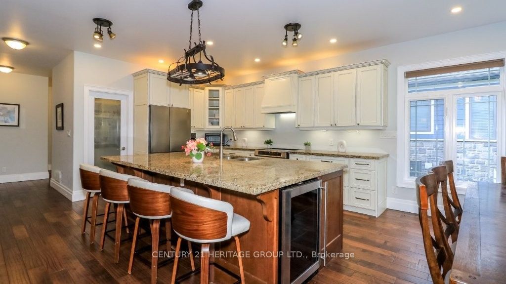 3500 Crescent Harbour Road