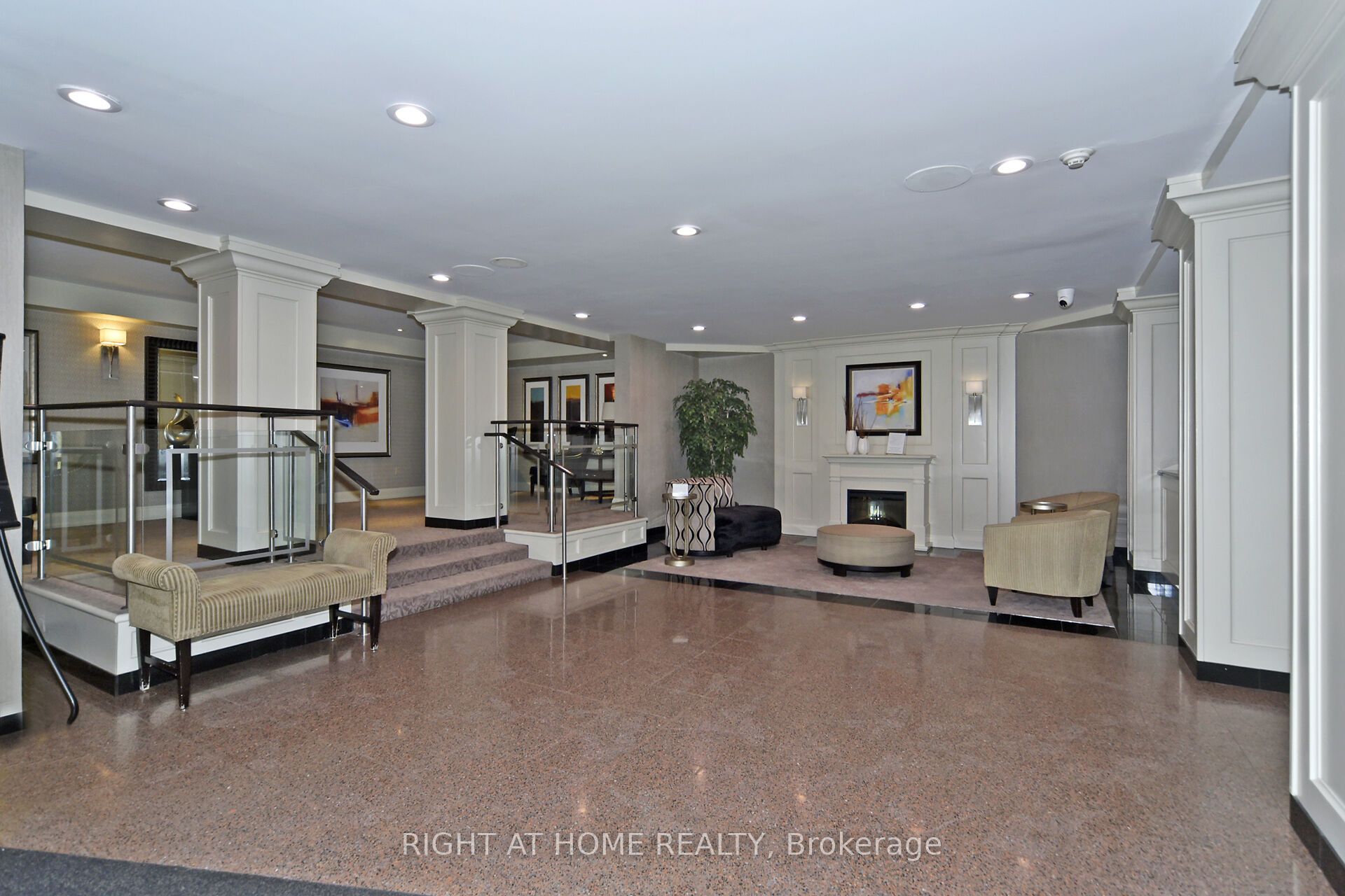 7440 Bathurst Street 314