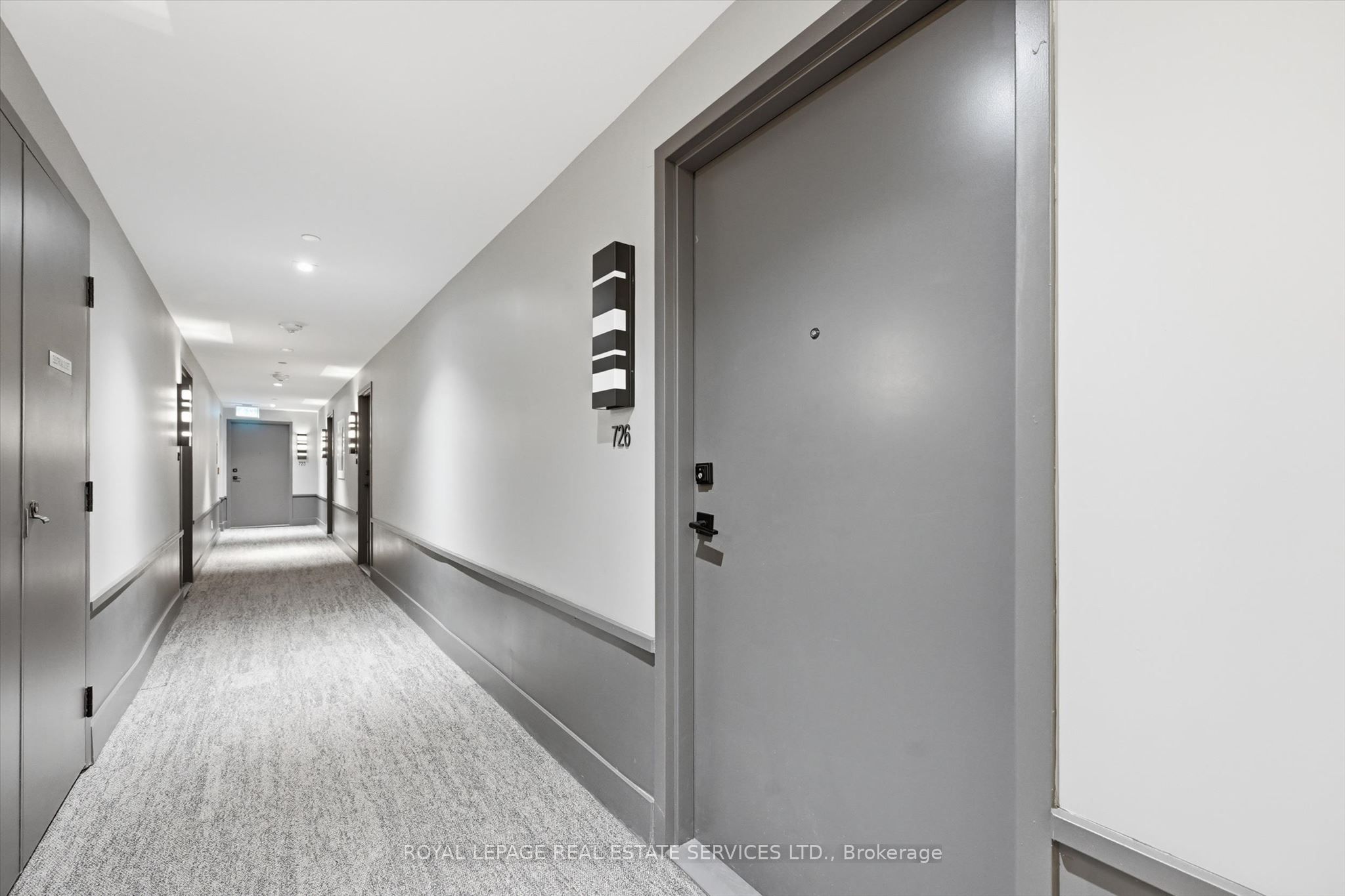 2485 Taunton Road 726