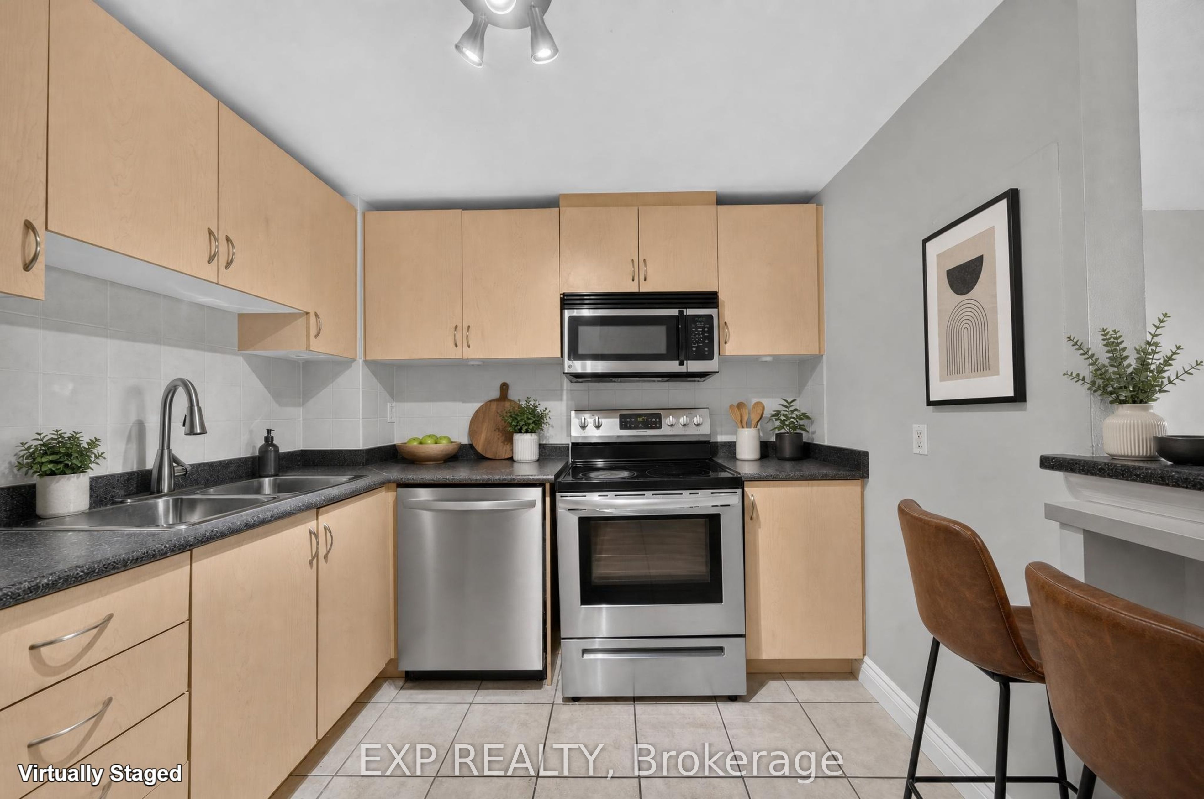 6720 Glen Erin Drive 404