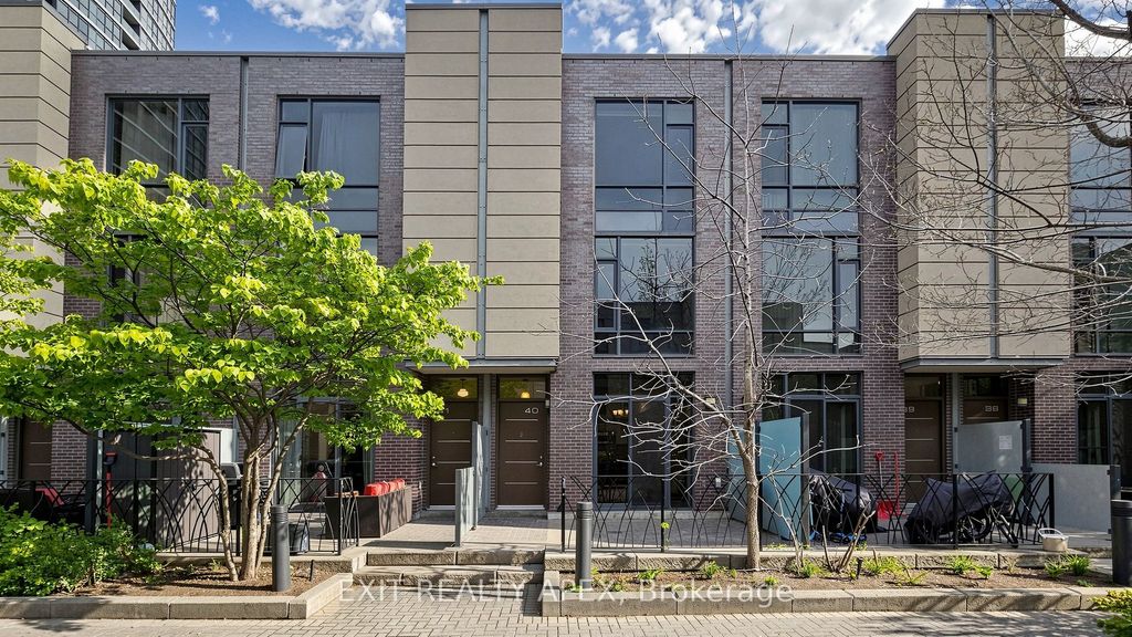 Photo of 23 Valhalla Inn Road #40, Toronto, ON M9B 0B3 (MLS # W13161072)