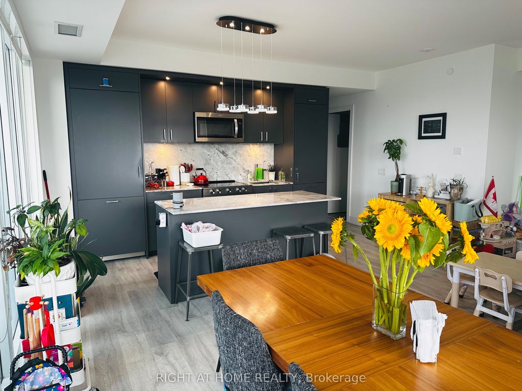 Photo of 20 Inn On The Park Drive #1531, Toronto, ON M3C 0P8 (MLS # C13567418)