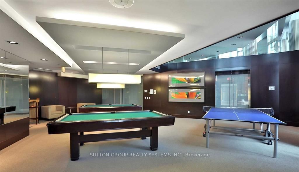 235 Sherway Gardens Road 409