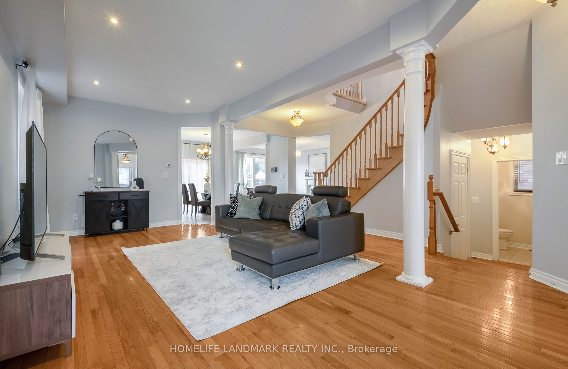 187 Colesbrook Road