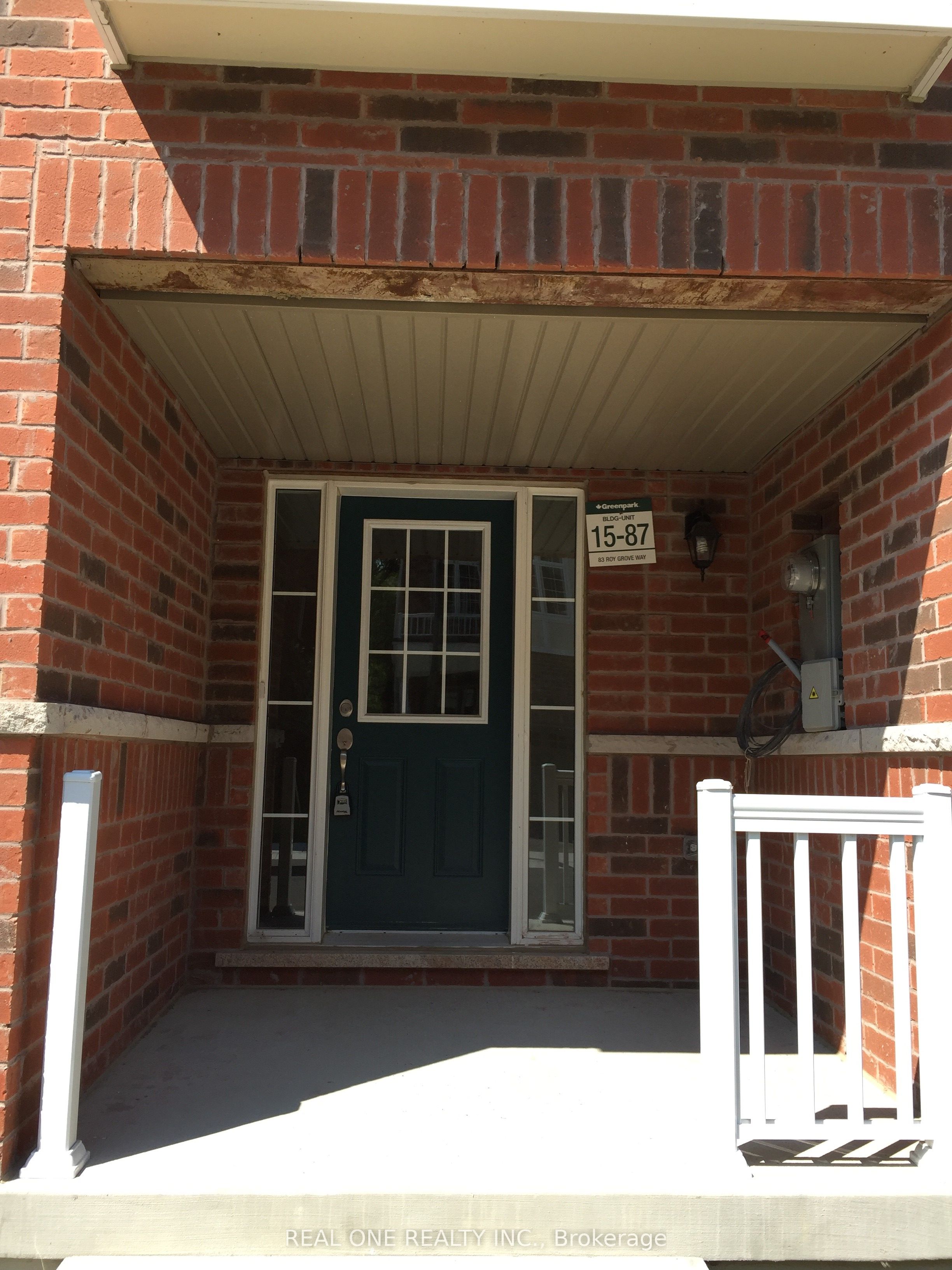 83 Roy Grove Way