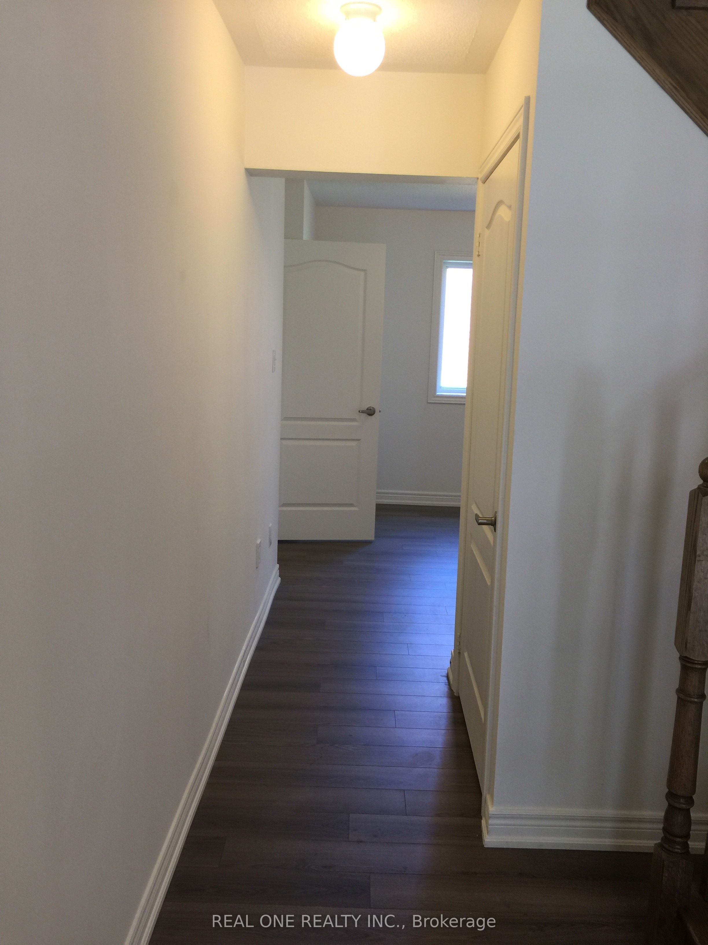 83 Roy Grove Way