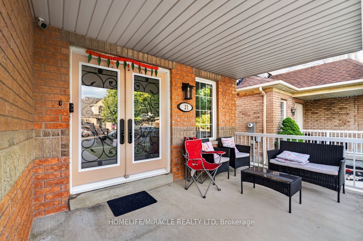 21 Chalkfarm Crescent