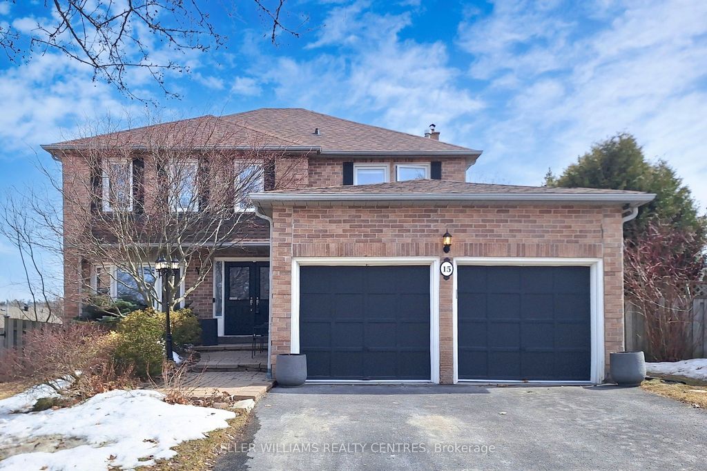 Photo of 15 Beatty Crescent, Aurora, ON L4G 5V2 (MLS # N12922316)
