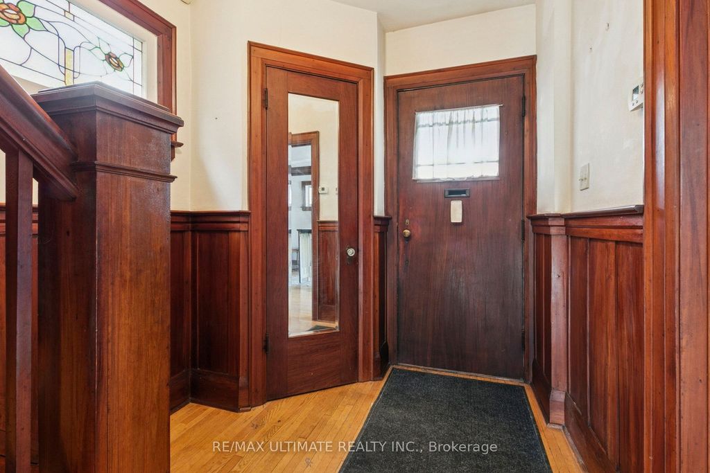 Photo of 115 Wanless Avenue, Toronto, ON M4N 1W1 (MLS # C12578430)