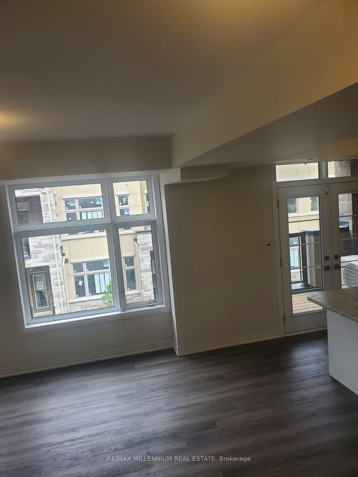 45 Fieldridge Crescent 21