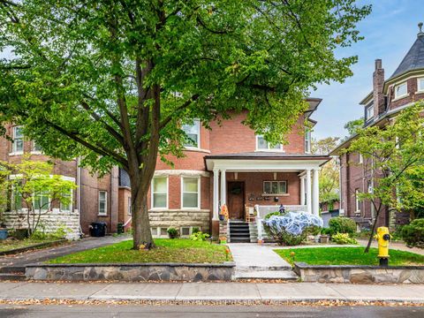 351 Palmerston Boulevard 3rd Flr Toronto ON M6G 2N5