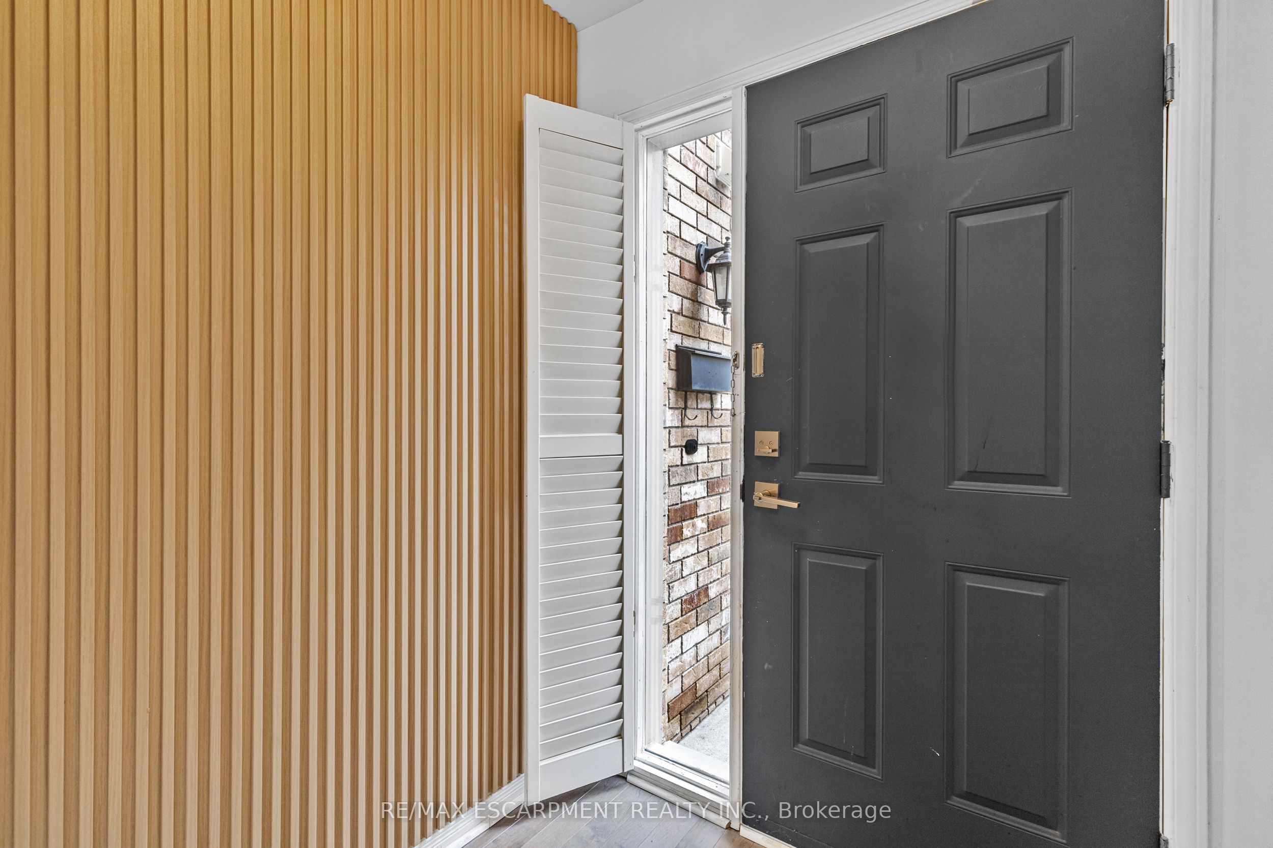 2015 Cleaver Avenue 5