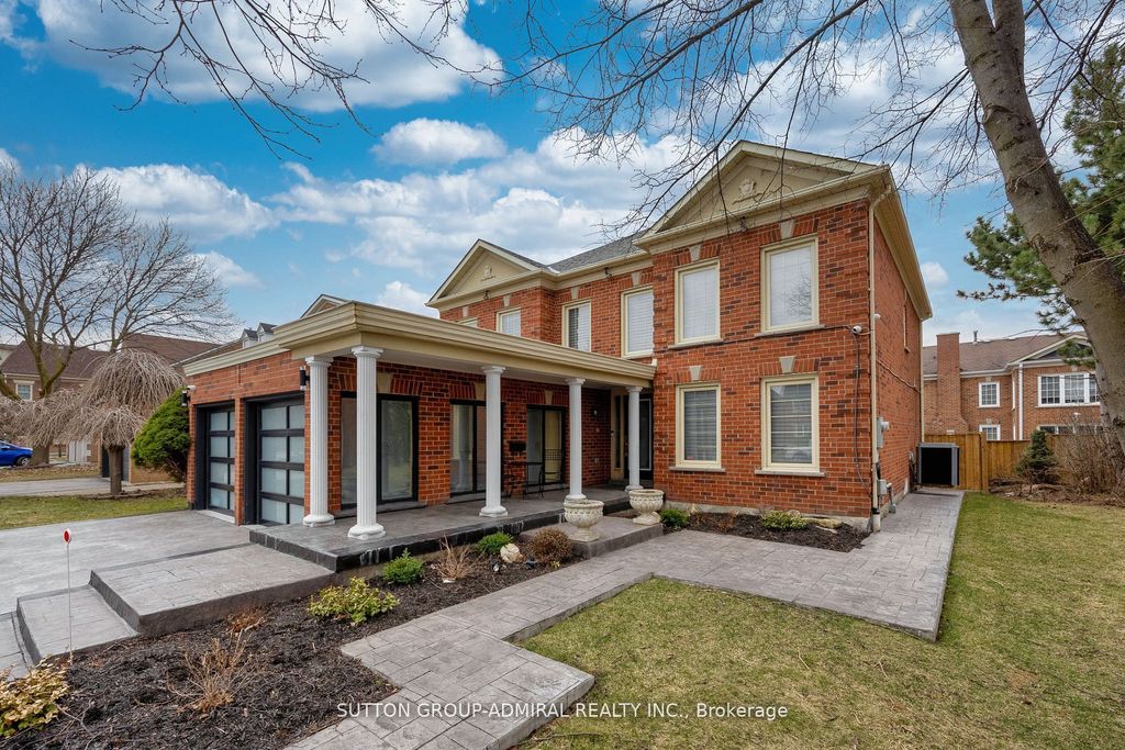 Photo of 1 Regent Street, Richmond Hill, ON L4C 9A9 (MLS # N12904302)