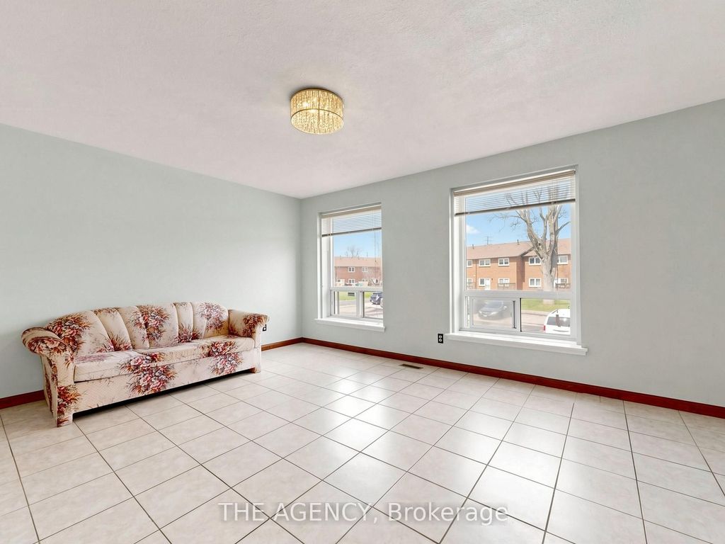 Photo of 1559 Albion Road #33, Toronto, ON M9V 1B2 (MLS # W13065200)