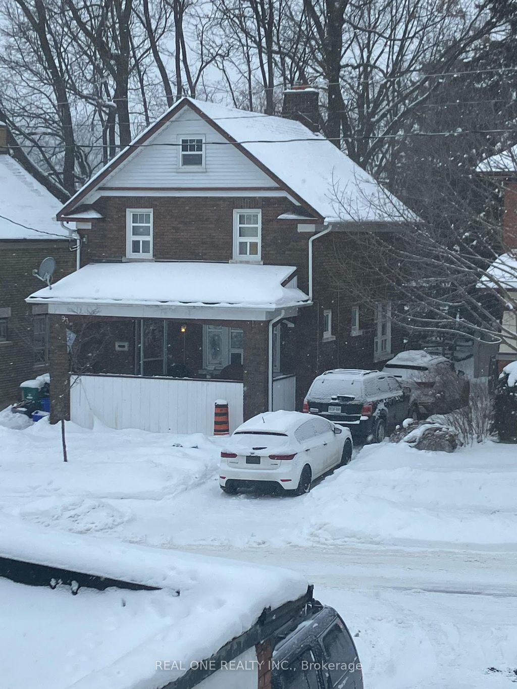 Photo of 93 Peppler Street, Waterloo, ON N2J 3C9 (MLS # X13073374)