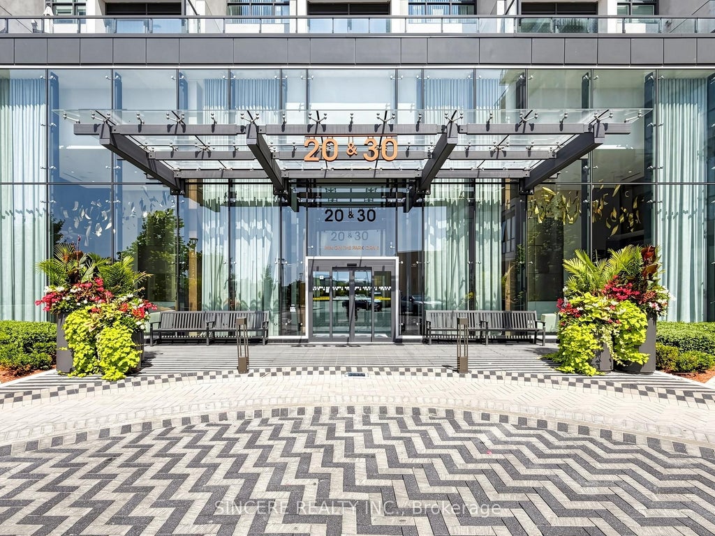 Photo of 20 Inn On The Park Drive #2737, Toronto, ON M3C 0P8 (MLS # C13708538)
