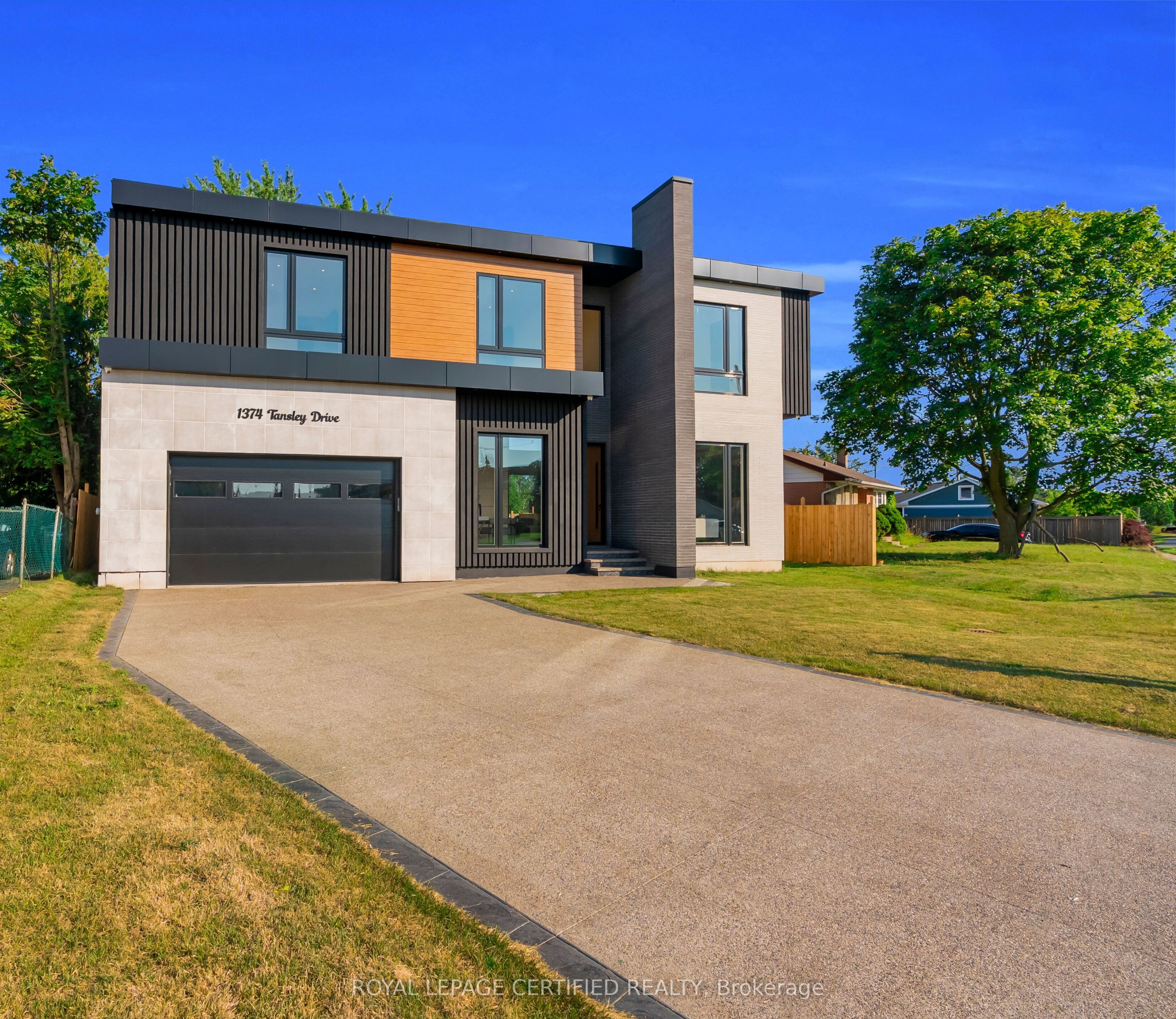 1374 Tansley Drive