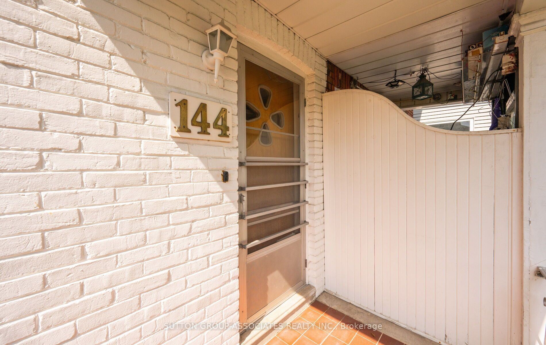 144 Bellwoods Avenue