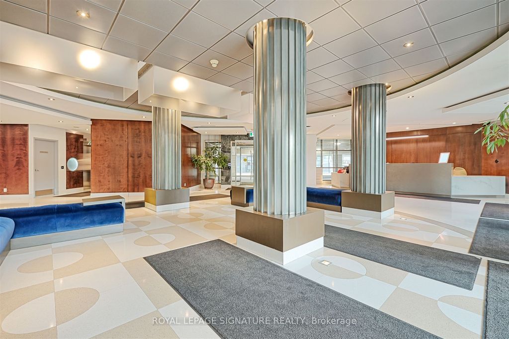 Photo of 410 Queens Quay N/A W #505, Toronto, ON M5V 3T1 (MLS # C12438658)