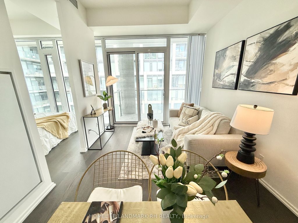 Photo of 8 Hillsdale Avenue E #1133, Toronto, ON M4S 0B2 (MLS # C12874084)