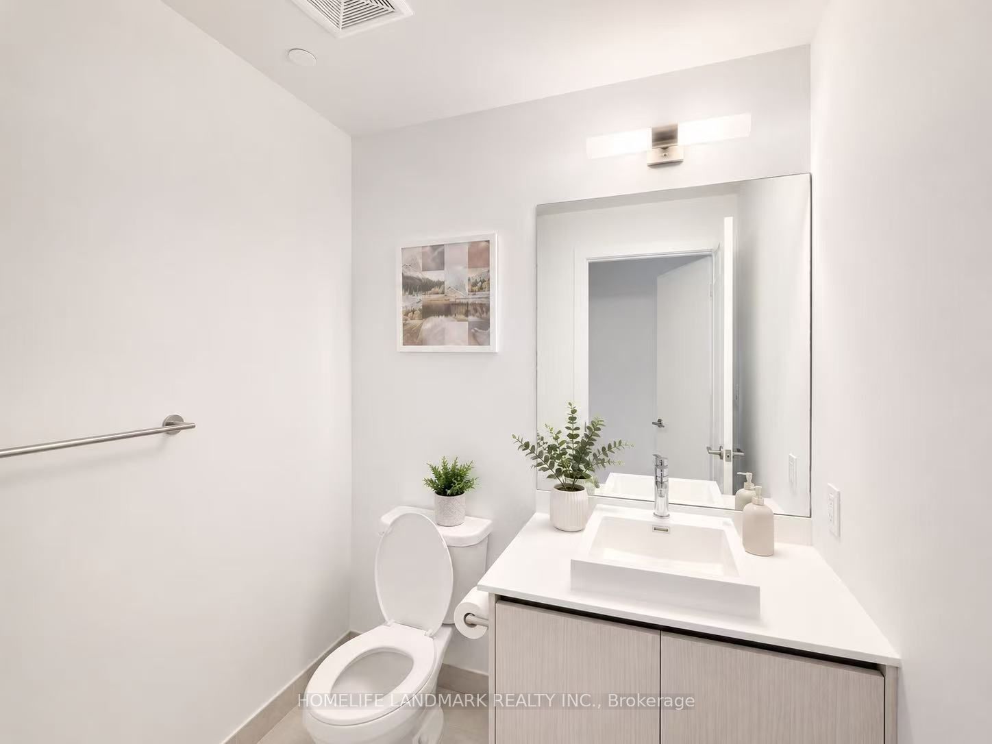 251 Manitoba Street 125