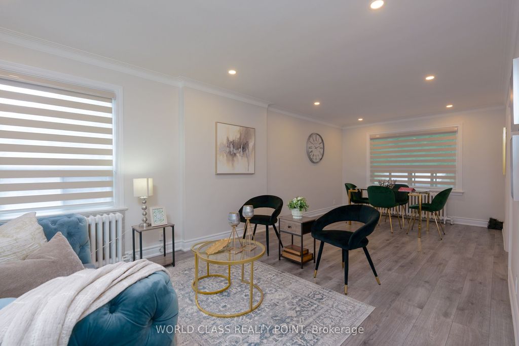 Photo of 152 Ferris Road, Toronto, ON M4B 1G9 (MLS # E12856102)