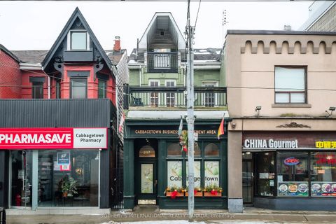 237 Carlton Street Toronto ON M5A 2L2