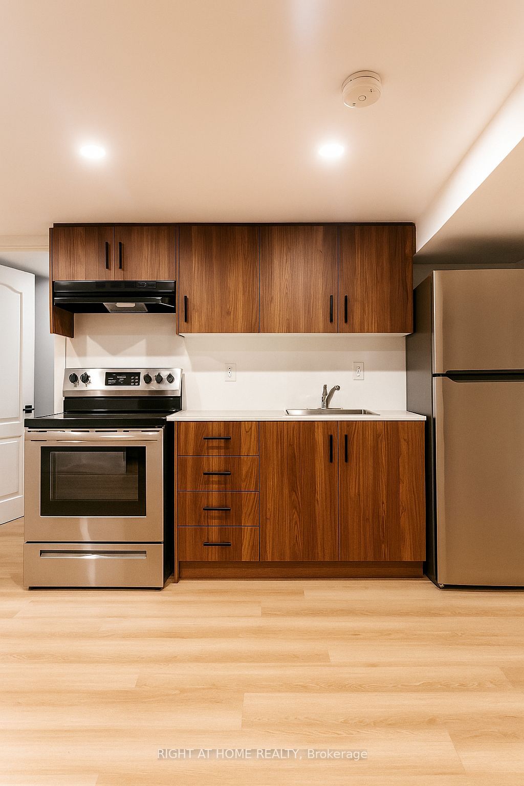 24 Sunbay Court Bsmt 1