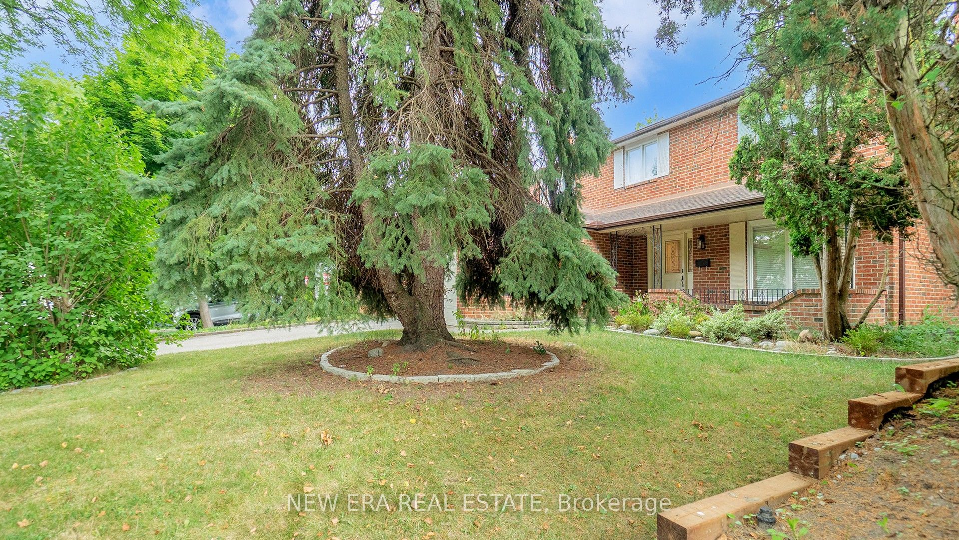 4178 Garnetwood Chase