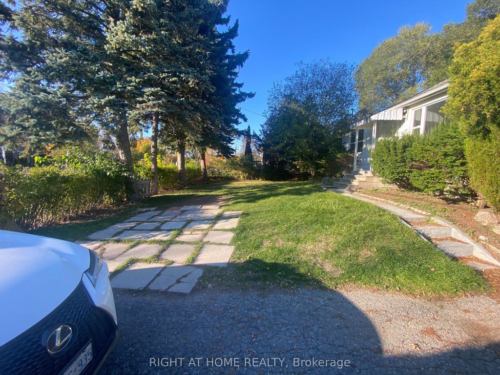 Photo of 97 E Galloway Road E, Toronto, ON M1E 1W8 (MLS # E12507438)