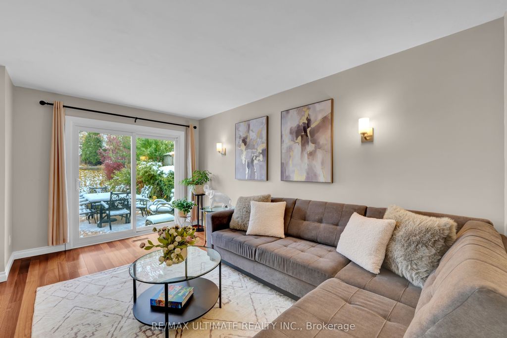 Photo of 74 Robinson Crescent, Whitby, ON L1N 6W5 (MLS # E12631534)