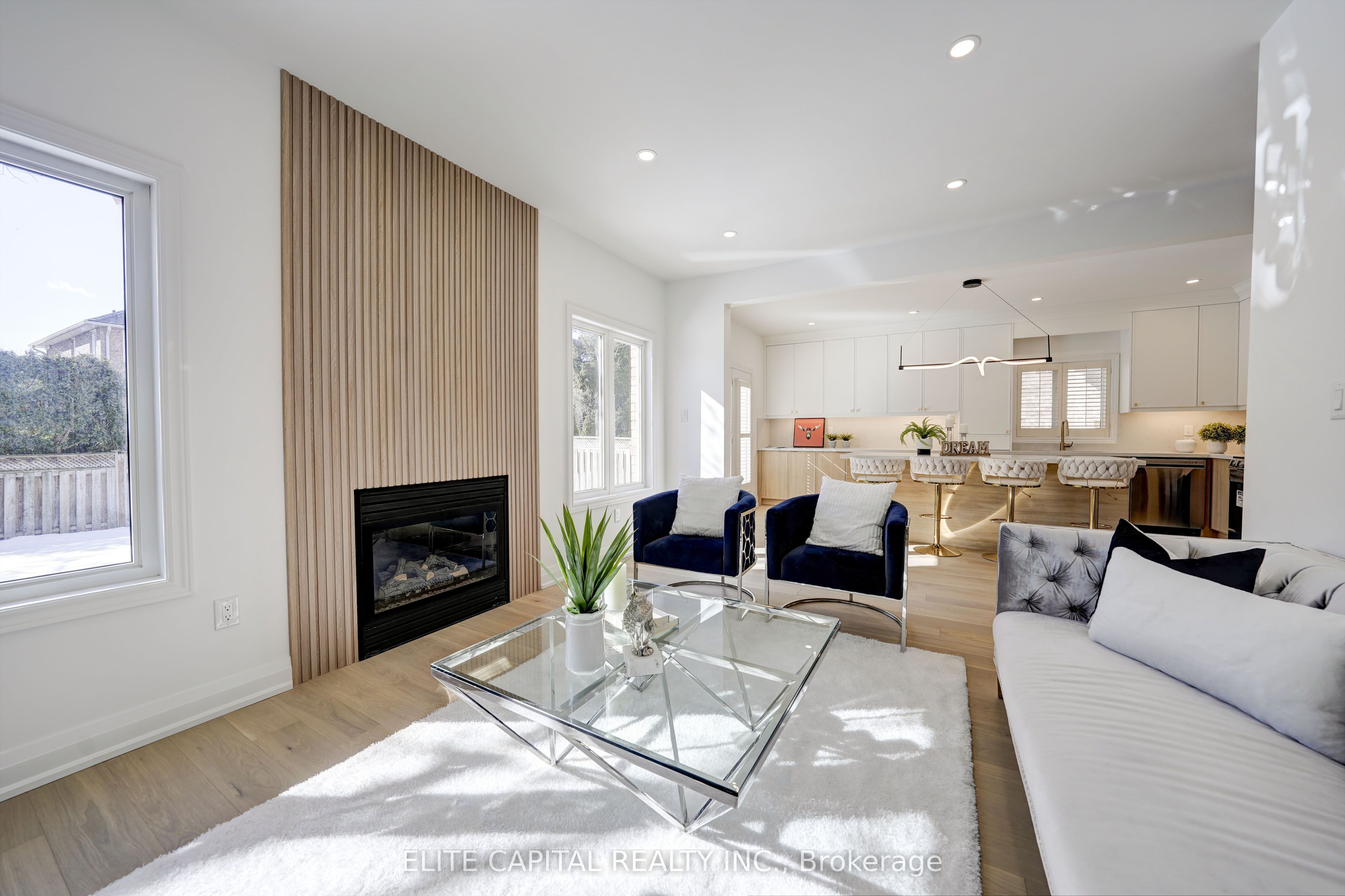 123 Stave Crescent