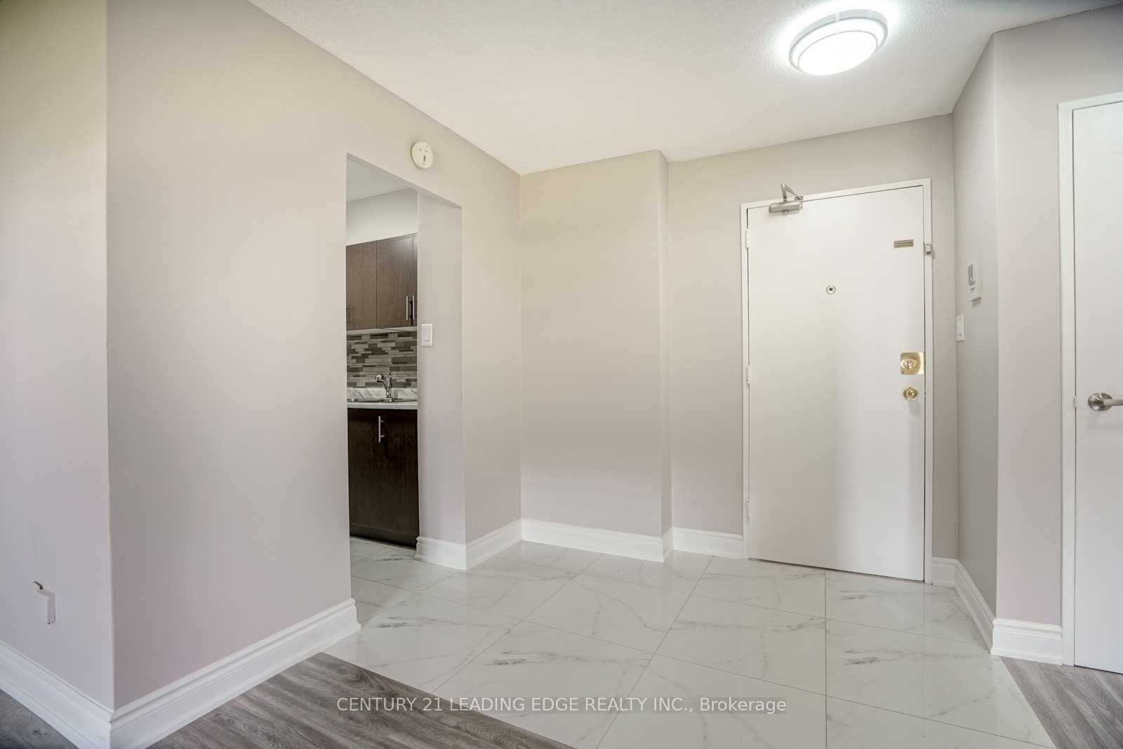 180 Markham Road 207