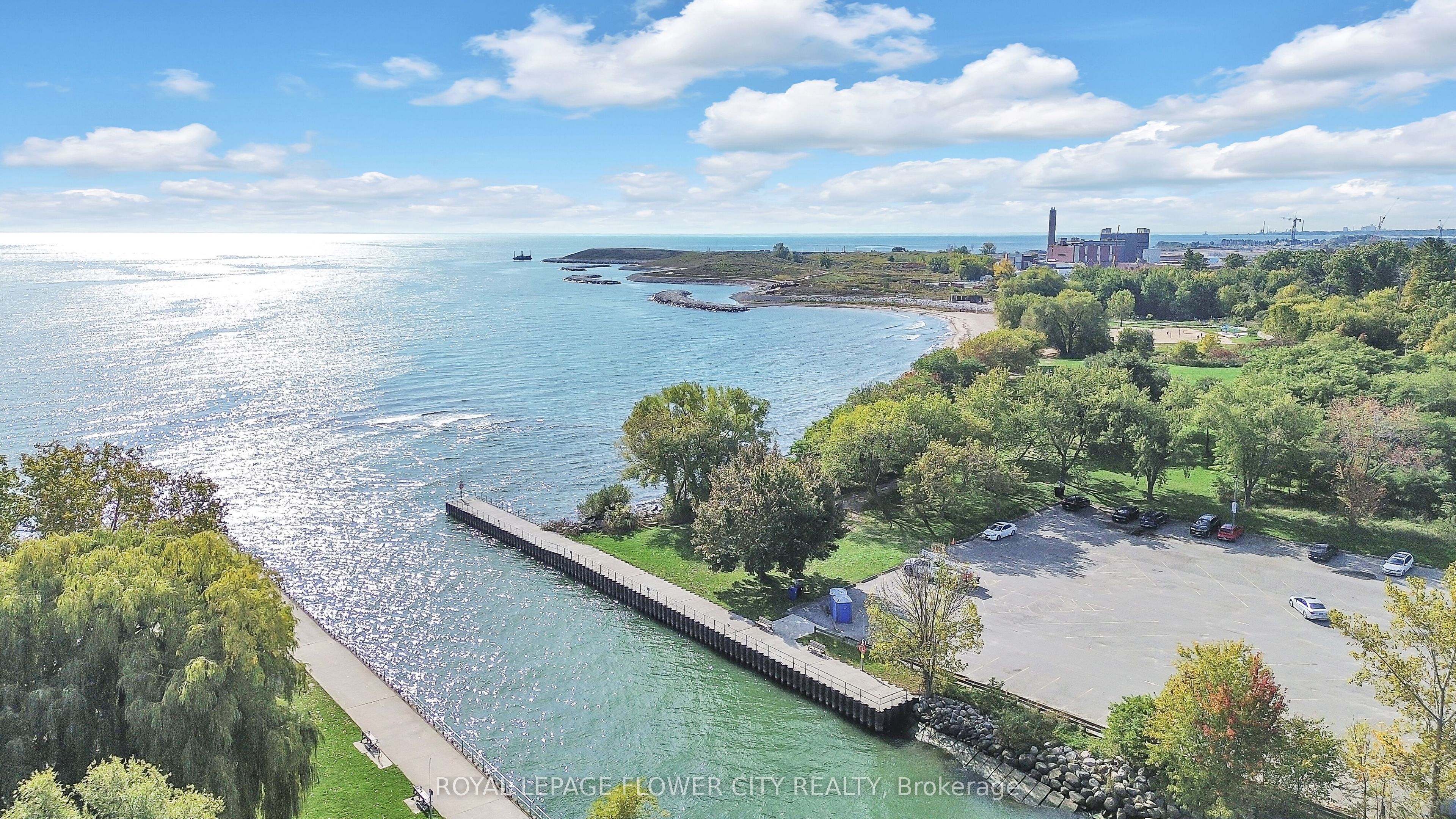 1515 Lakeshore Road E 602