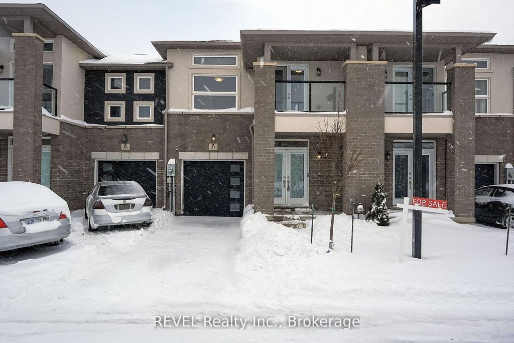 Photo of 87 Renfrew Trail, Welland, ON L3C 0K2 (MLS # X12957192)