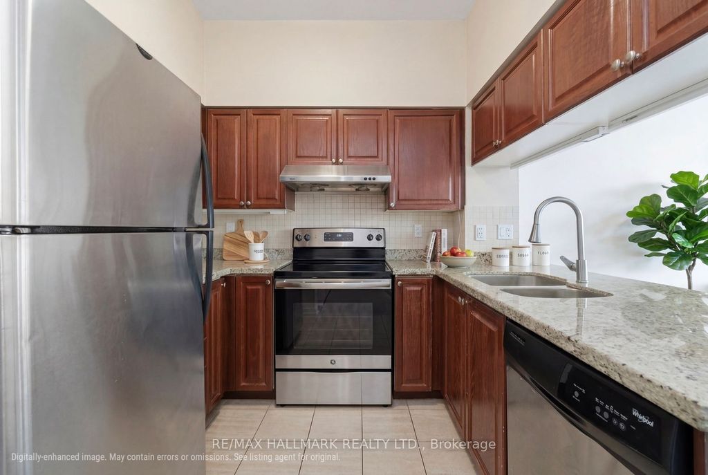 Photo of 230 Queens Quay W #1119, Toronto, ON M5J 2Y7 (MLS # C13093896)