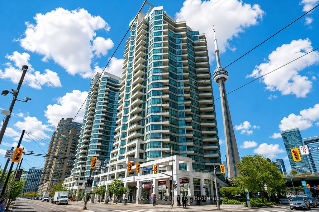 Photo of 230 Queens Quay W #1119, Toronto, ON M5J 2Y7 (MLS # C13093896)