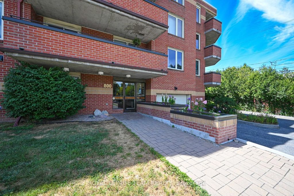 Photo of 800 Mckellar Avenue #403, Carlingwood - Westboro and Area, ON K2A 2X5 (MLS # X12452496)