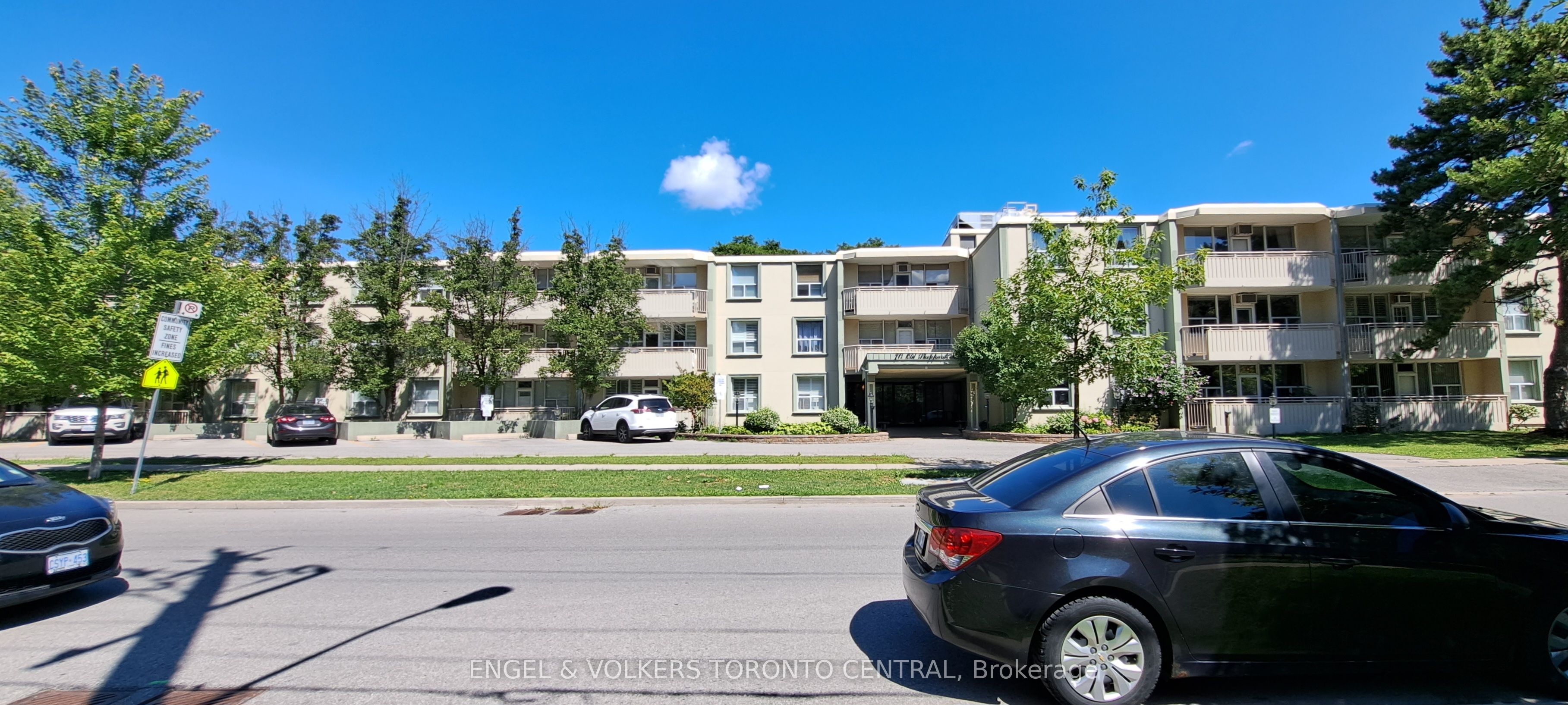 70 Old Sheppard Avenue 315