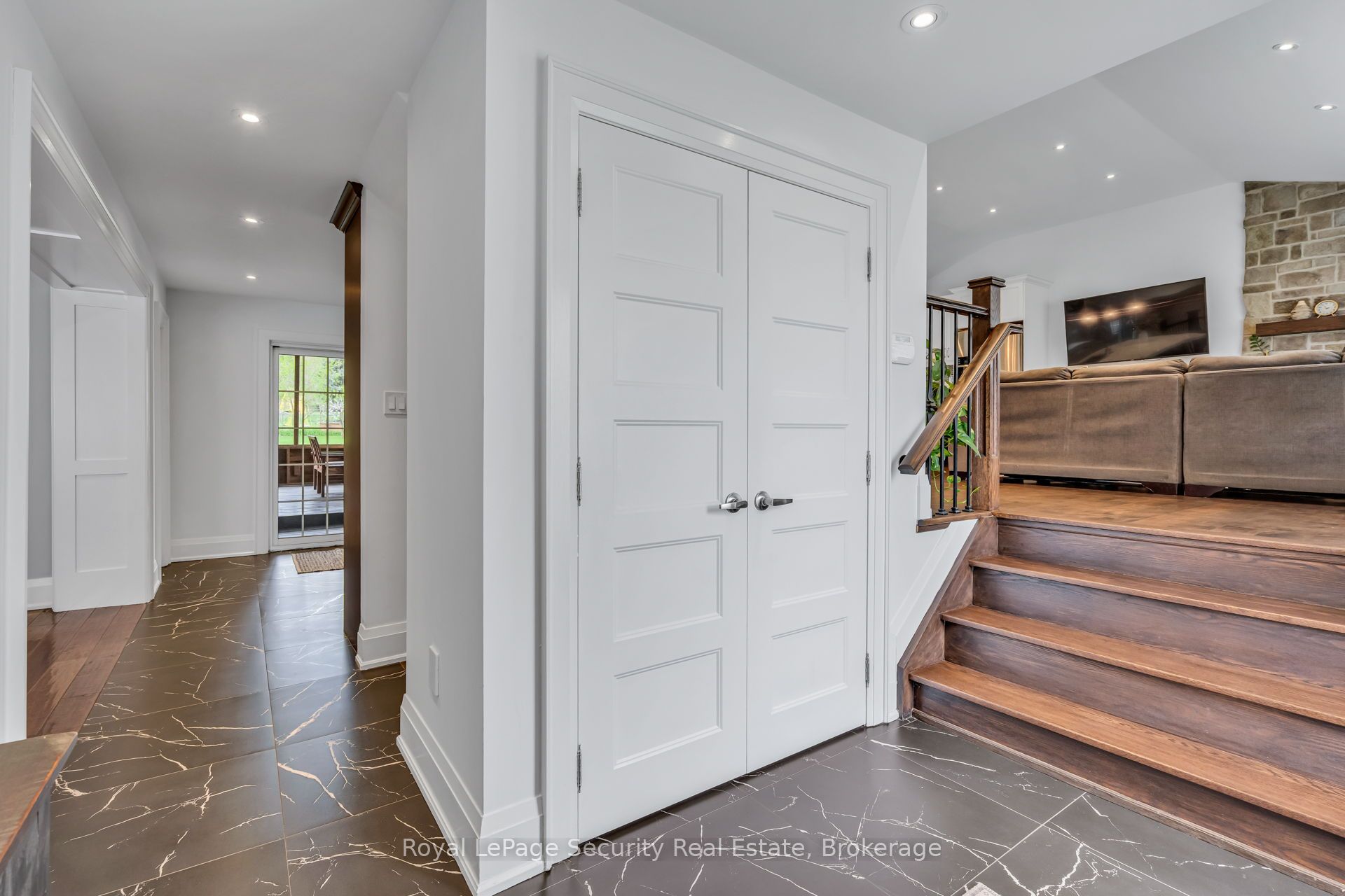 11310 Trafalgar Road